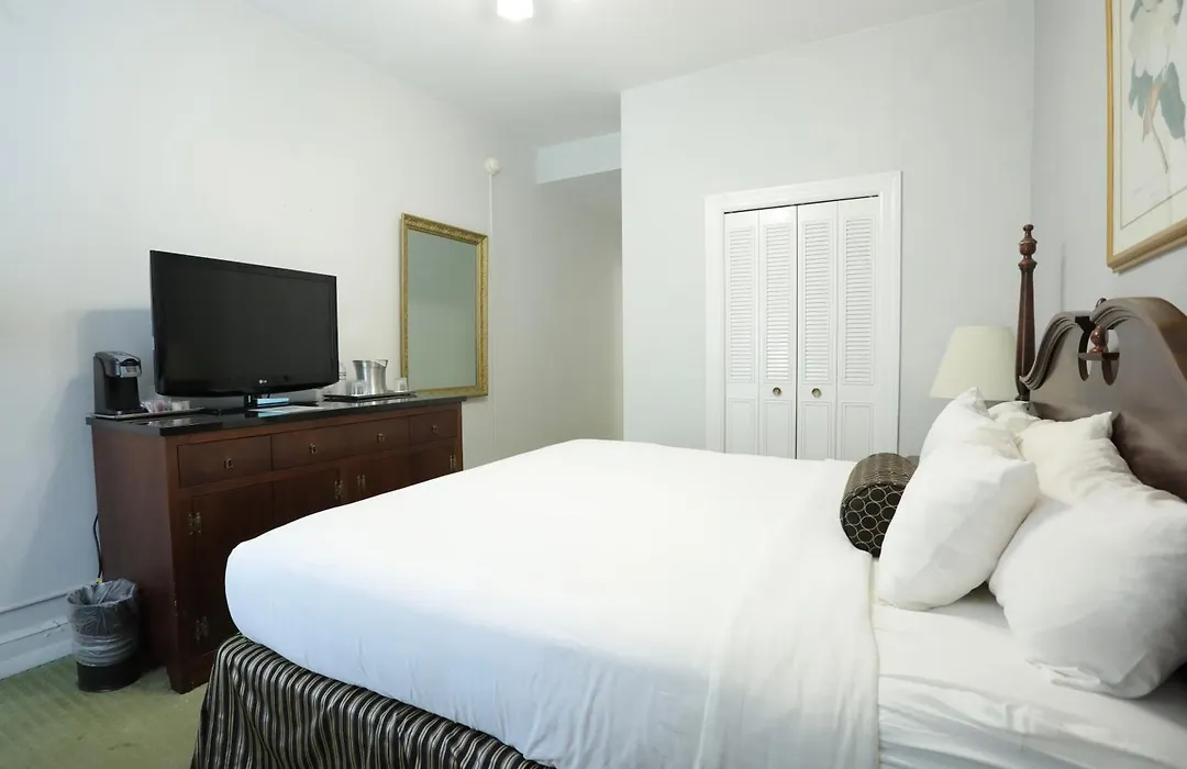 Arlington Resort Hotel & Spa-1